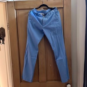 Men’s Vineyard Vines Pants!